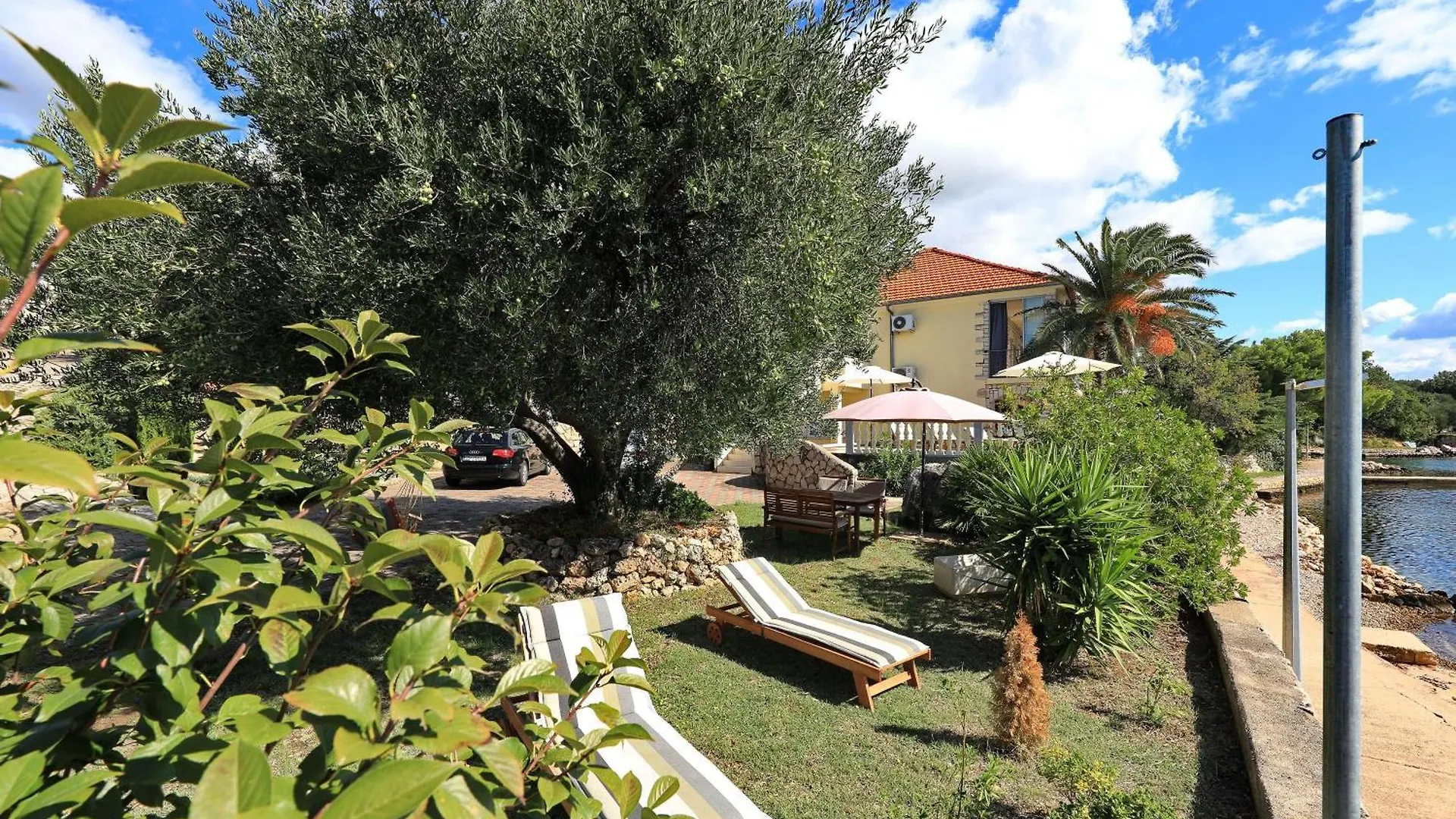 Apartmán Laura, No 1 Maslenica