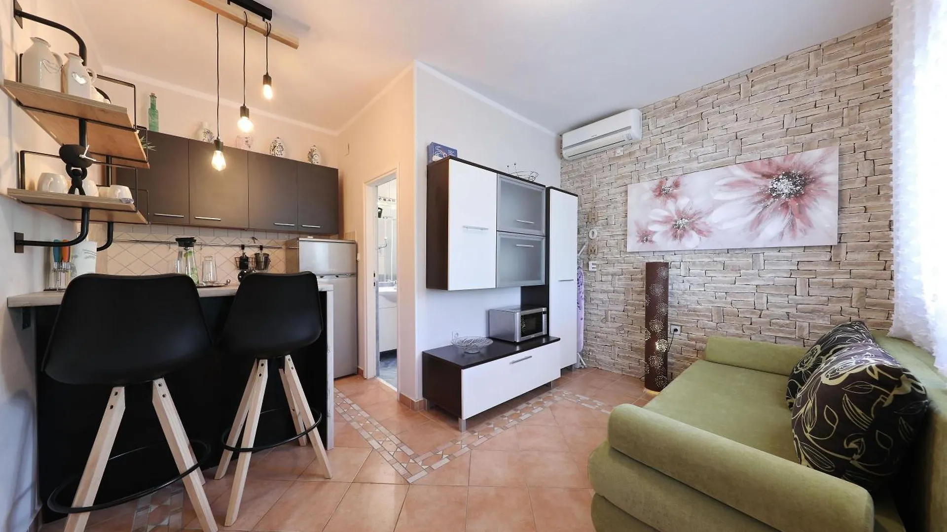 Apartmán Laura, No 1 Maslenica